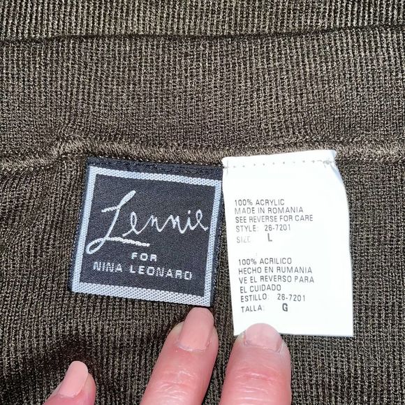 Lennie for Nina Leonard Olive Maxi Skirt Size Large - Picture 5 of 6